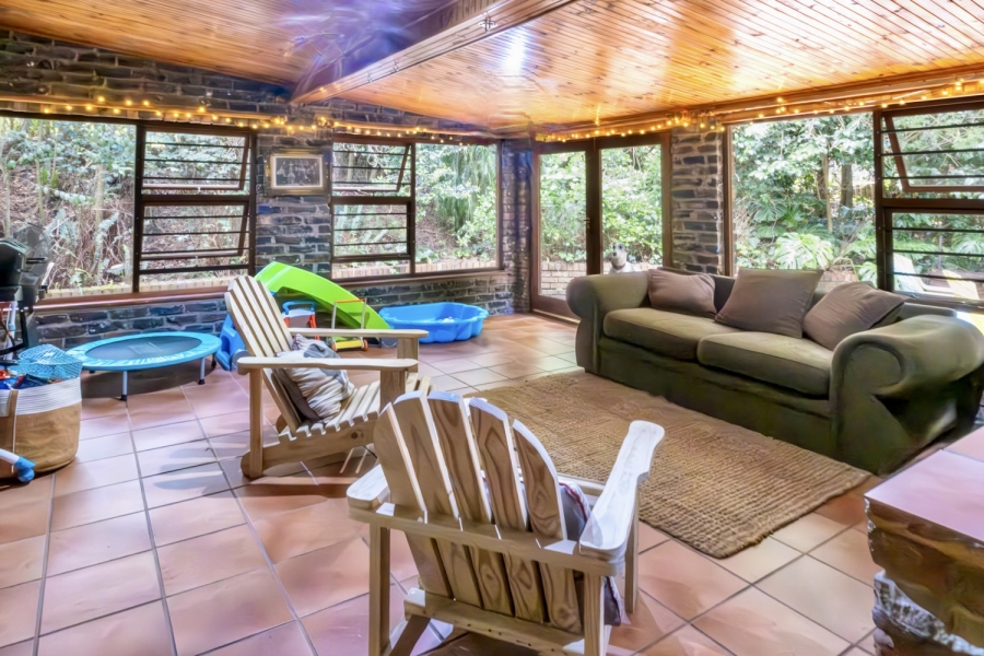 5 Bedroom Property for Sale in Fernridge Western Cape